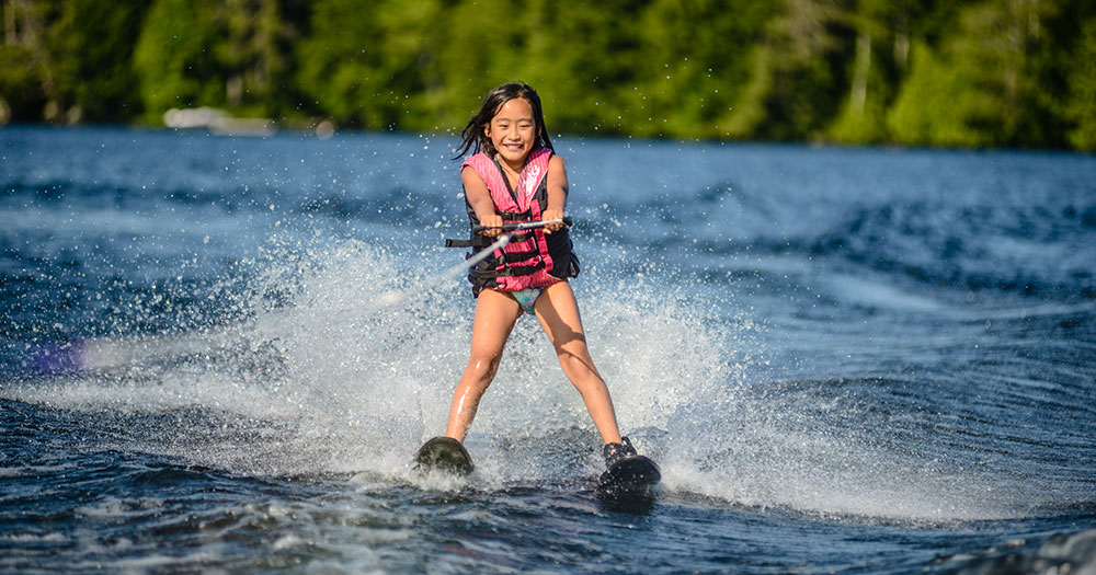 Water Skiing - Guru Penjaskes